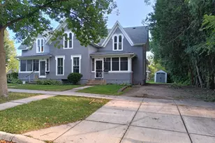 318 6th St E, Northfield, MN 55057 - Photo 2