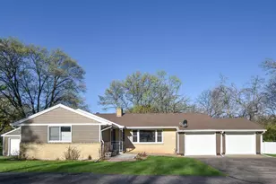 1306 Hillcrest Dr NE, Fridley, MN 55432 - Photo 2
