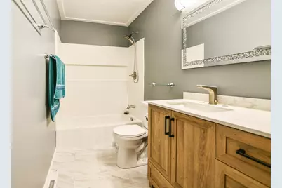 1306 Hillcrest Drive NE, Fridley, MN 55432 - Photo 14