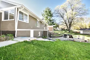 1306 Hillcrest Dr NE, Fridley, MN 55432 - Photo 28