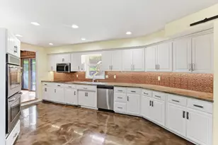 1108 Lacota Cir, Burnsville, MN 55337 - Photo 14