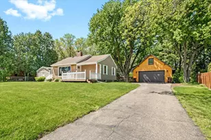 2368 Hadley Ave N, Oakdale, MN 55128 - Photo 2