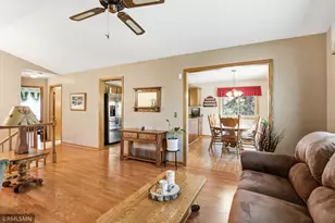 18663 Jasmine Way, Lakeville, MN 55044 - Photo 12