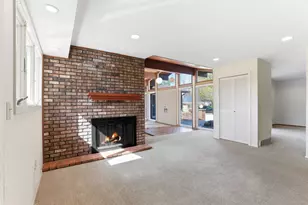 70 Valley Ln, Hastings, MN 55033 - Photo 8
