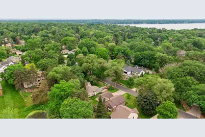 1326 Griffin Avenue, Mahtomedi, MN 55115 - Photo 12