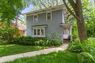 1411 Chelmsford St, Saint Paul, MN 55108 - Photo 1