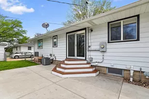 1431 2nd Ave SW, Rochester, MN 55902 - Photo 38