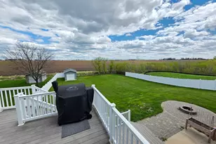 505 4th St SE, Plainview, MN 55964 - Photo 26