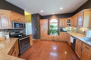 505 4th St SE, Plainview, MN 55964 - Photo 18
