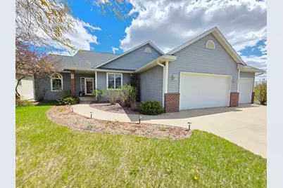 505 4th Street SE, Plainview, MN 55964 - Photo 2