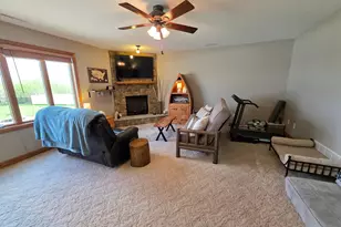 505 4th St SE, Plainview, MN 55964 - Photo 42