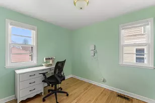 5021 Camden Ave N, Minneapolis, MN 55430 - Photo 10