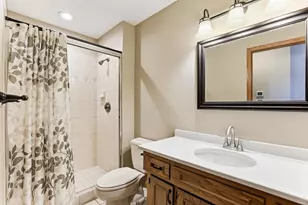 16048 Baywood Ln, Eden Prairie, MN 55346 - Photo 18