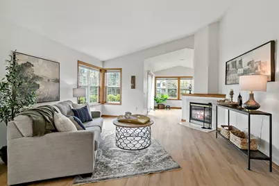 189 Wedgewood Drive, Mahtomedi, MN 55115 - Photo 8