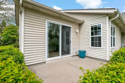 189 Wedgewood Drive, Mahtomedi, MN 55115 - Photo 28