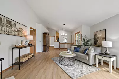 189 Wedgewood Drive, Mahtomedi, MN 55115 - Photo 10