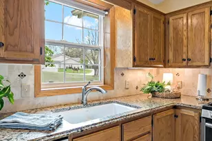 189 Wedgewood Dr, Mahtomedi, MN 55115 - Photo 16