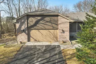 18067 Judicial Way S, Lakeville, MN 55044 - Photo 90