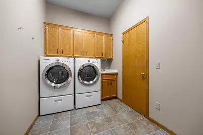 18067 Judicial Way S, Lakeville, MN 55044 - Photo 68