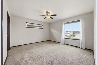 928 41st Avenue S, Moorhead, MN 56560 - Photo 12