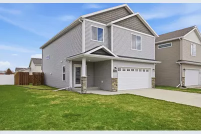 928 41st Avenue S, Moorhead, MN 56560 - Photo 2