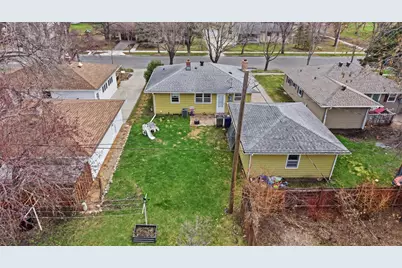 1221 Elm Street S, Moorhead, MN 56560 - Photo 6