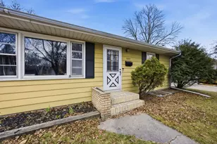 1221 Elm St S, Moorhead, MN 56560 - Photo 8