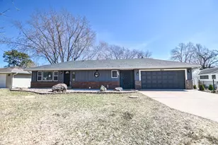6611 McKinley St NE, Fridley, MN 55432 - Photo 1