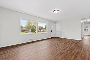 10200 4th Ave S, Bloomington, MN 55420 - Photo 4