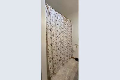 414 8th Avenue NW, Valley City, ND 58072 - Photo 30