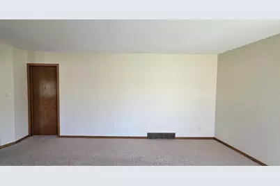 414 8th Avenue NW, Valley City, ND 58072 - Photo 20