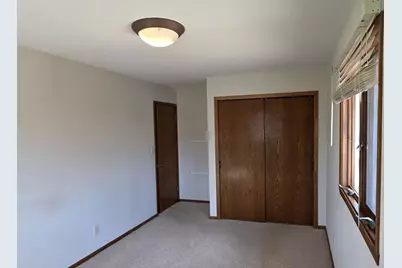 414 8th Avenue NW, Valley City, ND 58072 - Photo 22