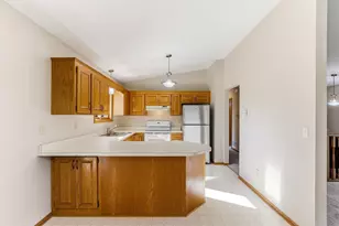 17420 Fontana Path, Farmington, MN 55024 - Photo 8