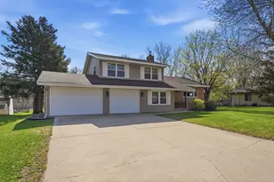 171 Lakeview Dr, Spicer, MN 56288 - Photo 8