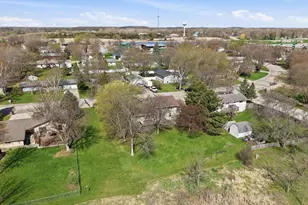 171 Lakeview Dr, Spicer, MN 56288 - Photo 52