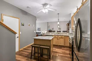 2562 49th St E, Inver Grove Heights, MN 55076 - Photo 8
