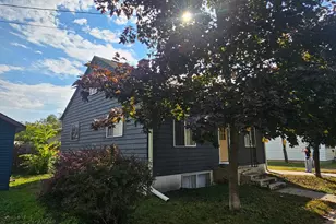 510 Hamilton St, Winona, MN 55987 - Photo 2