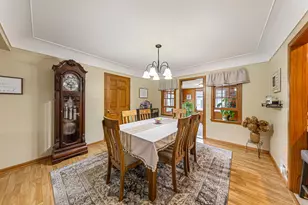 302 W Douglas St, Arlington, MN 55307 - Photo 10