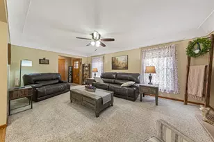 302 W Douglas St, Arlington, MN 55307 - Photo 6