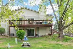 1312 Deercliff Ln, Eagan, MN 55123 - Photo 2