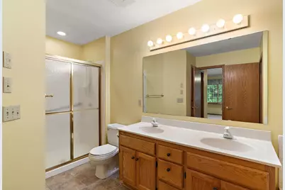 2879 Devonshire Place, Woodbury, MN 55125 - Photo 20