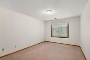 2879 Devonshire Pl, Woodbury, MN 55125 - Photo 28