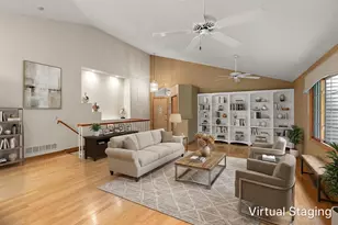 2879 Devonshire Pl, Woodbury, MN 55125 - Photo 2