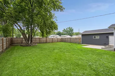 224 37th Avenue N, Saint Cloud, MN 56303 - Photo 2