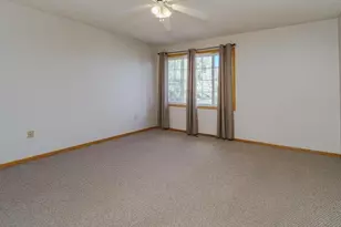 15333 Greenhaven Ln, Burnsville, MN 55306 - Photo 18