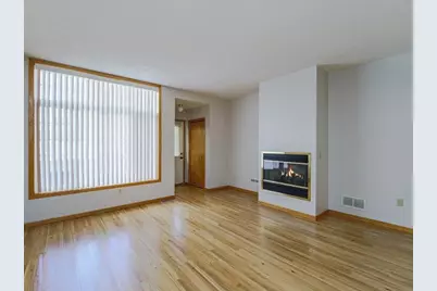 15333 Greenhaven Lane #105, Burnsville, MN 55306 - Photo 4
