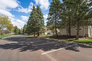 15333 Greenhaven Ln, Burnsville, MN 55306 - Photo 28