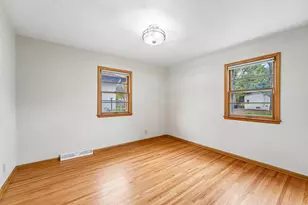 2164 Reaney Ave E, Saint Paul, MN 55119 - Photo 10