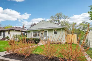2164 Reaney Ave E, Saint Paul, MN 55119 - Photo 2