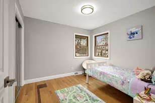 11004 Oak Knoll Terrace N, Hopkins, MN 55305 - Photo 16